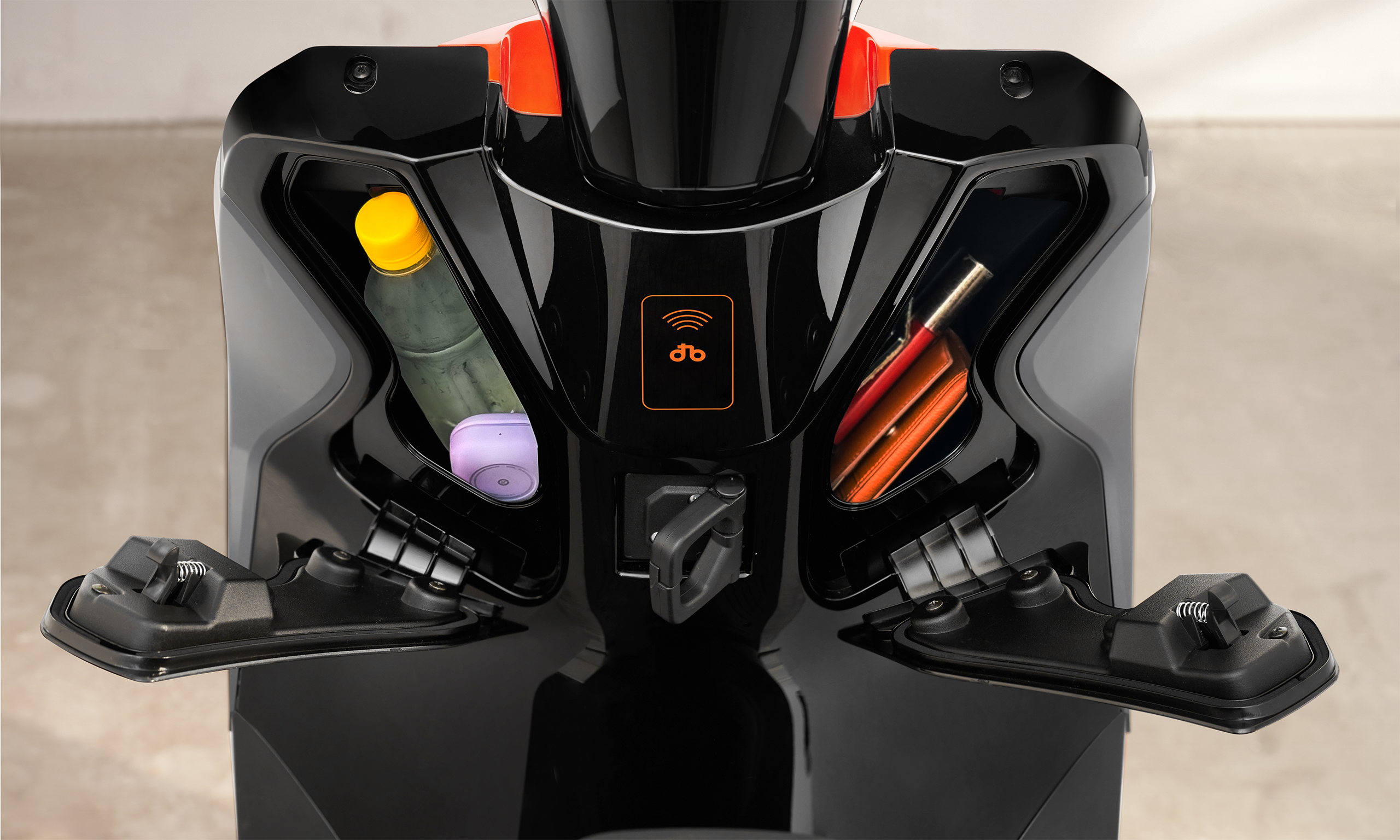 Xe Weaver ngoài trời