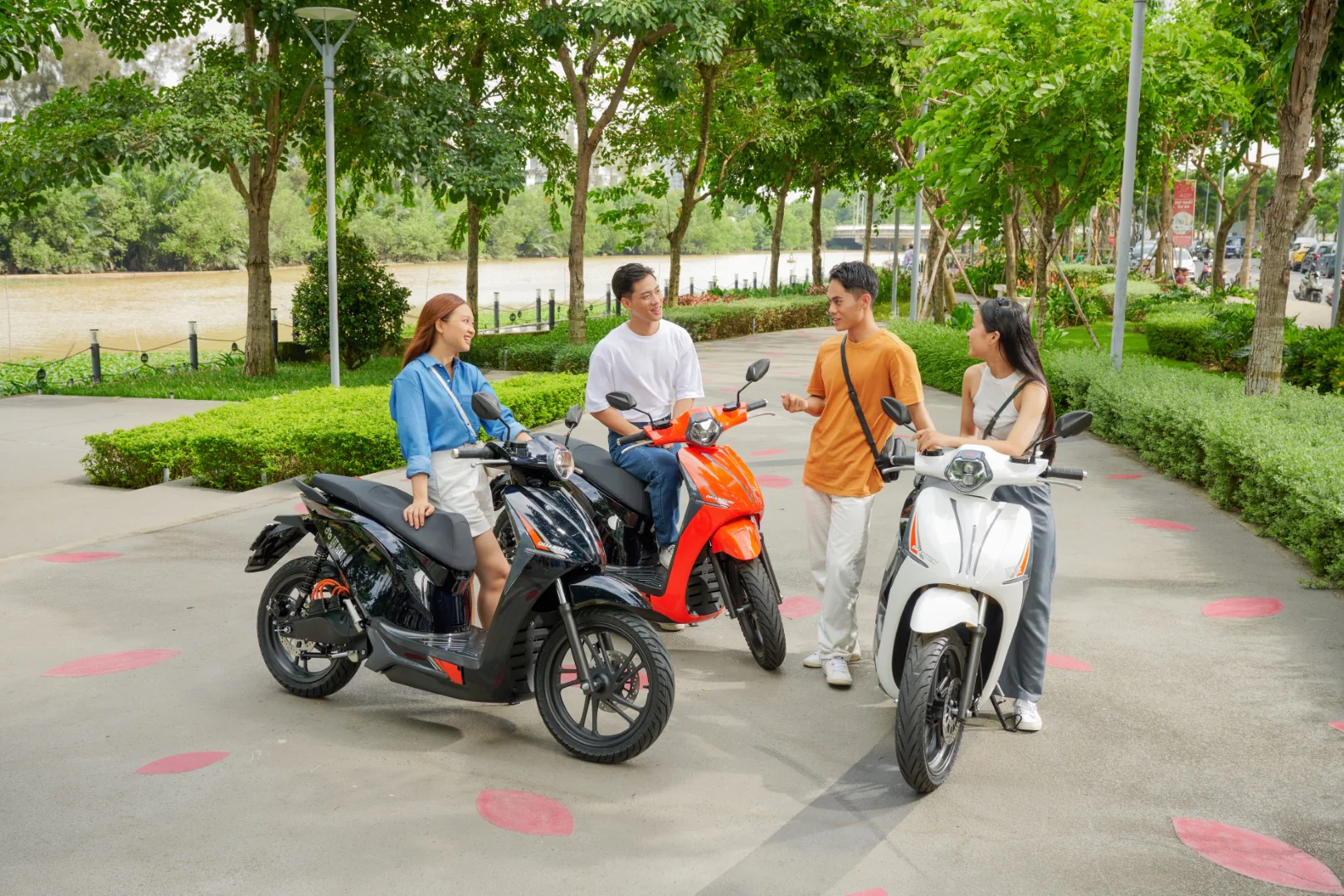 Hướng dẫn sử dụng xe máy điện Quantum - Dat Bike