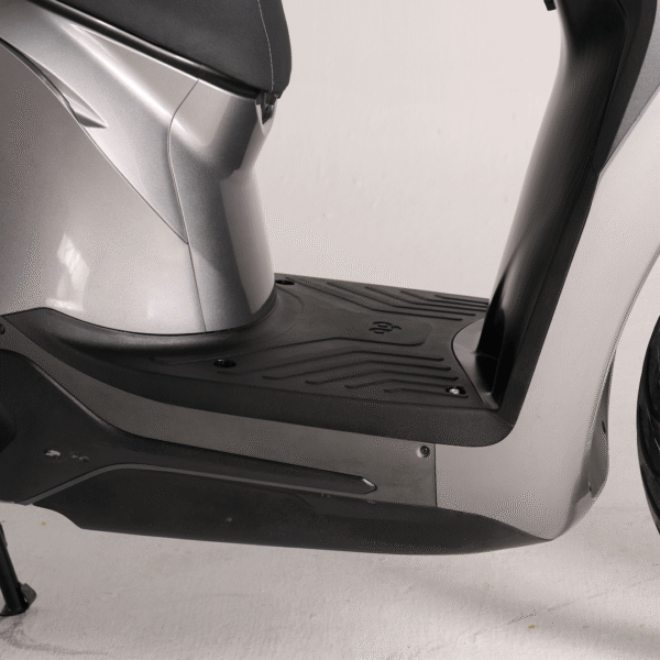 Thảm lót sàn cho xe Quantum S