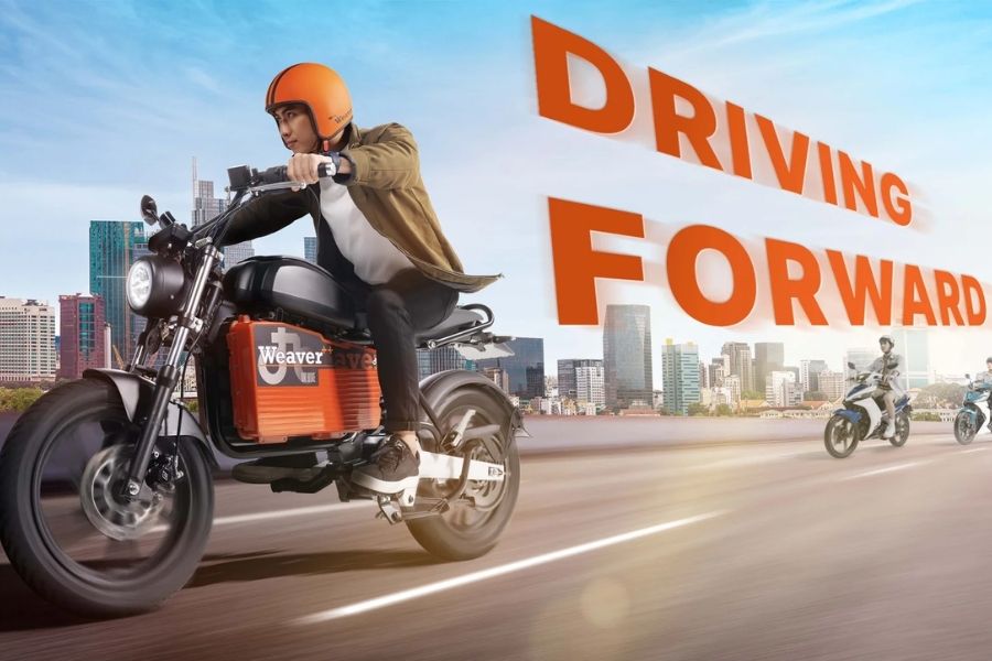 Giá xe máy điện cao cấp từ 50 triệu đồng trở lên