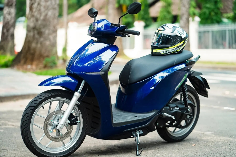 Dat Bike có giá thấp tương đương với xe xăng