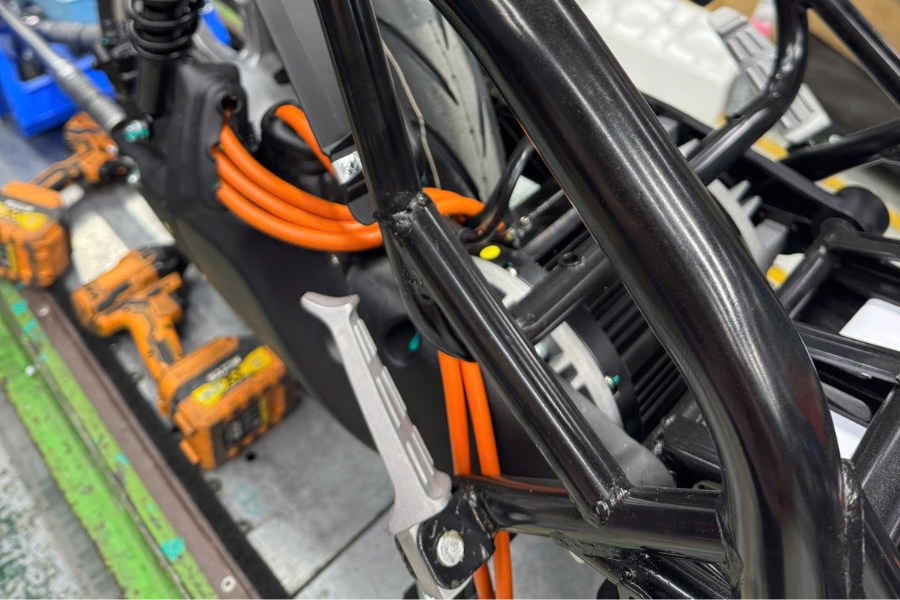 Khung xe Dat Bike cân bằng tối ưu giữa hiệu suất vận hành và sự thoải mái