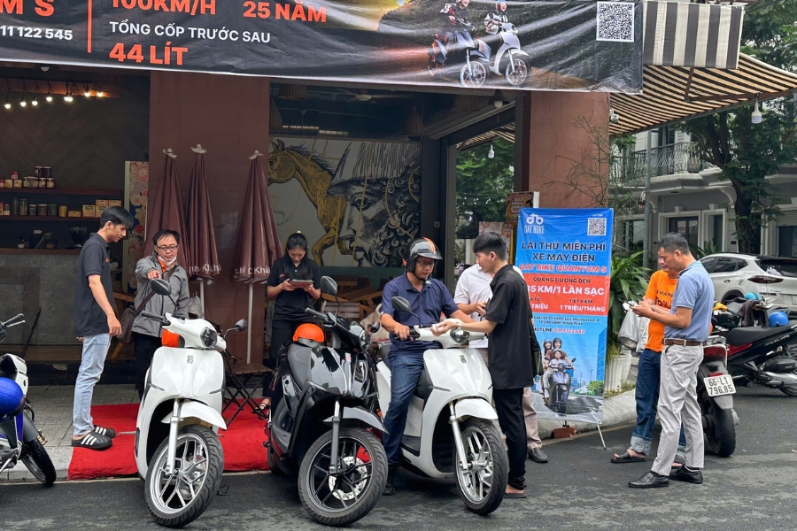 Hãy đến ngay cửa hàng Dat Bike gần nhất để trải nghiệm và tư vấn cụ thể hơn