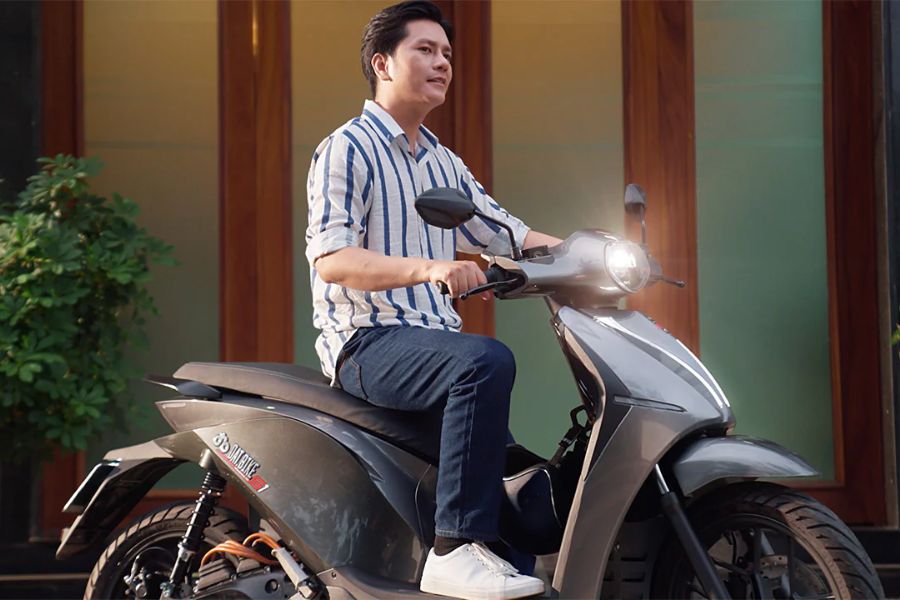 Xe máy điện Dat Bike tự động mở và khóa xe, đảm bảo an toàn cho bạn đi chơi