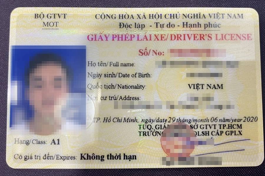 Bằng lái xe hiện nay có màu vàng rơm làm từ thẻ nhựa PET Bằng lái xe hiện nay có màu vàng rơm làm từ thẻ nhựa PET