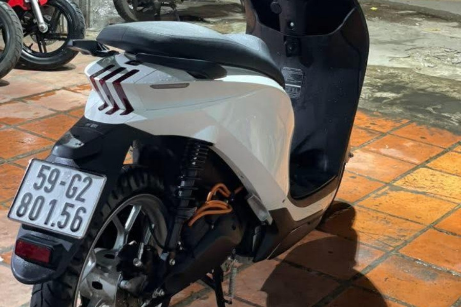 Chuẩn bị và nộp hồ sơ đăng ký biển số tại Cơ quan Công an