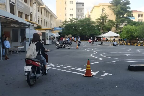 Đăng ký thi thực hành sát hạch bằng lái xe máy A1