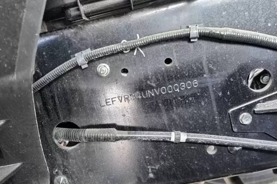 Hãy đảm bảo số khung số máy khớp tuyệt đối, ảnh chụp hồ sơ rõ nét không mất góc