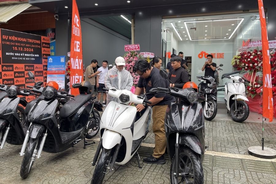 Chọn màu xe hợp phong thủy giúp tuổi Mùi tăng vượng khí, an tâm cầm lái