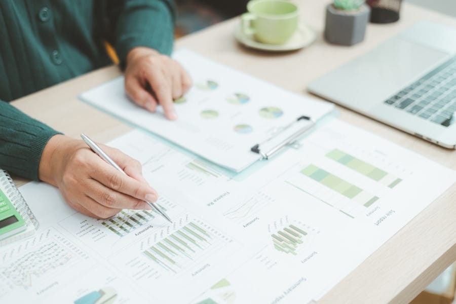 Hiểu lầm phổ biến là sống xanh rất tốn kém, khổ hạnh và thiếu đi sự tiện nghi hiện đại Hiểu lầm phổ biến là sống xanh rất tốn kém, khổ hạnh và thiếu đi sự tiện nghi hiện đại