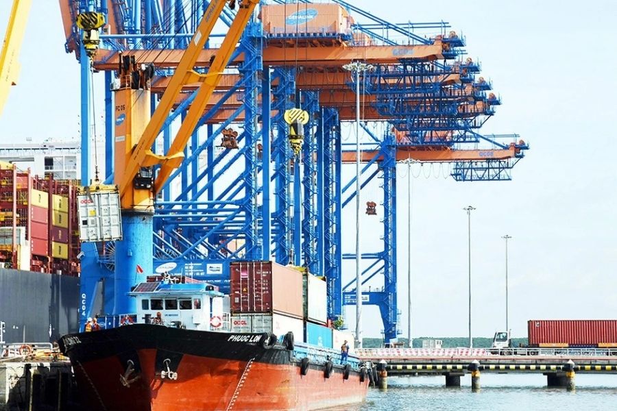 Do Trung Đông là trọng điểm năng lượng và hàng hải, nơi nắm giữ mạch máu kinh tế thế giới