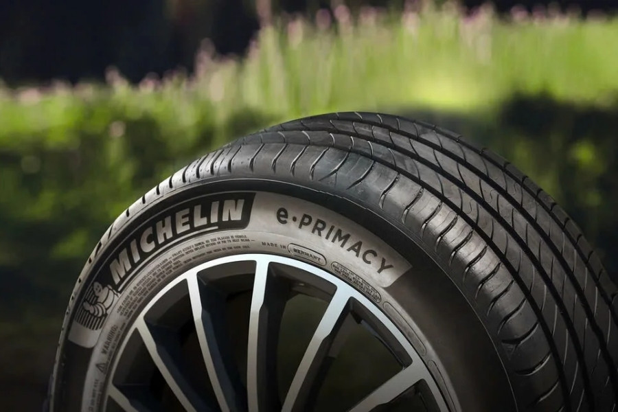 Giá lốp Michelin dao động từ 500.000đ - 1.600.000đ cho xe máy và 1.300.000đ - 9.000.000đ cho ô tô