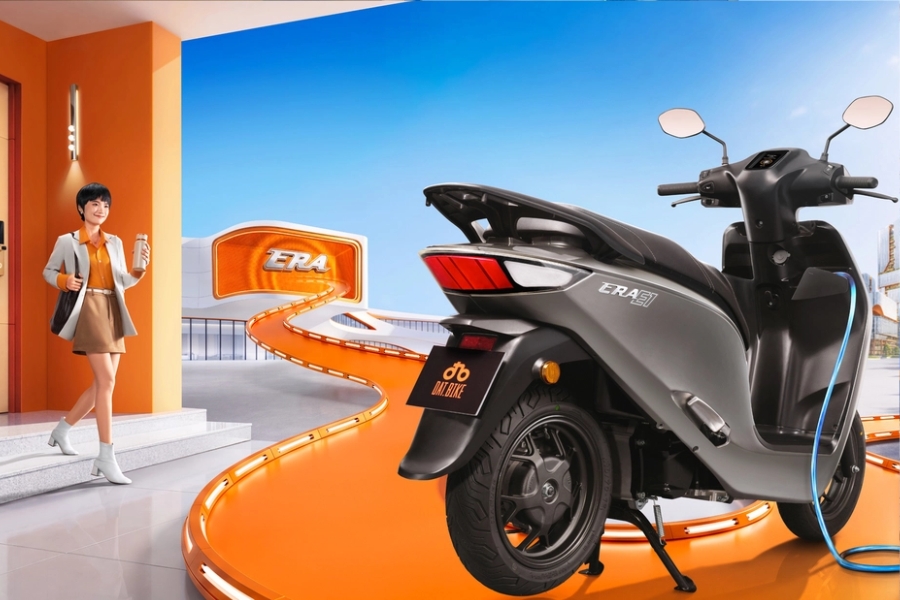 Xe máy điện Dat Bike có quãng đường đến 285km và sạc nhanh 15 phút giúp chị em an tâm di chuyển
