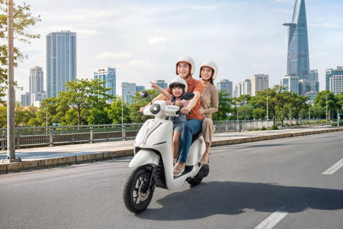 Pin xe máy điện Dat Bike Era: Tuổi thọ, quãng đường bứt phá mọi giới hạn