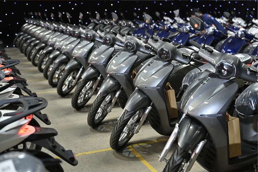 Dat Bike Quantum S1 mạnh mẽ nhất với công suất 7000W, đi xa tới 285km và cốp 44L
