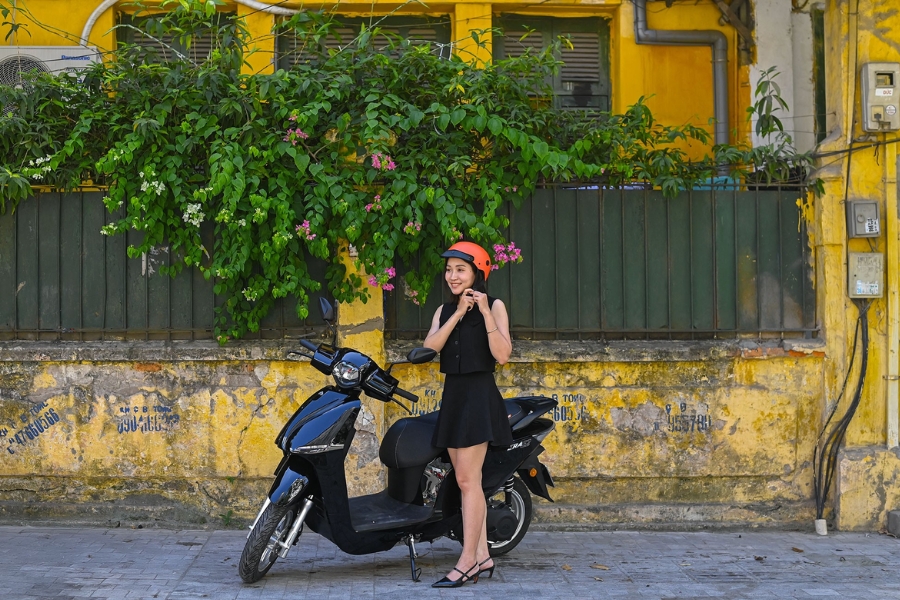Pin lớn 4.3kWh, công nghệ BMS tối ưu và khung xe nhẹ giúp Era đi xa đến 200km mỗi lần sạc
