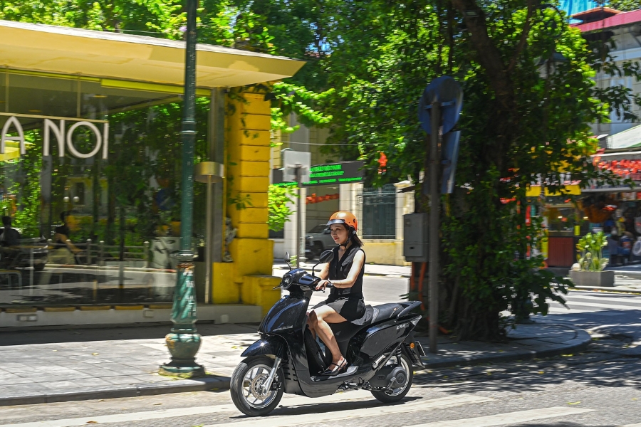 Với 200km và động cơ 5kW, Era đáp ứng hoàn hảo mọi nhu cầu di chuyển hàng ngày của gia đình